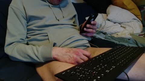 Snapshot of cgn4you chatting on 02.14.25 cgn4you online show from 02.14.25