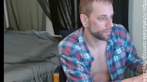 Snapshot of cguffey2284 chatting on 02.01.26 cguffey2284 online show from 02.01.26