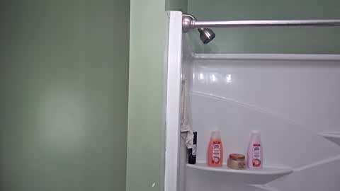 Snapshot of cguffey2284 chatting on 02.19.26 cguffey2284 online show from 02.19.26