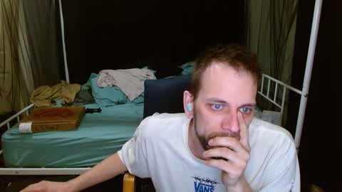 Snapshot of cguffey2284 chatting on 02.26.26 cguffey2284 online show from 02.26.26