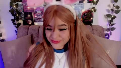 Snapshot of chaarlotte_1 chatting on 04.20.26 charlotte online show from 04.20.26