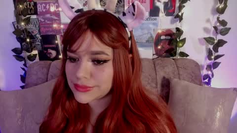 Snapshot of chaarlotte_1 chatting on 04.25.26 charlotte online show from 04.25.26