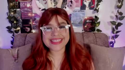 Snapshot of chaarlotte_1 chatting on 04.25.26 charlotte online show from 04.25.26