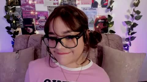 Snapshot of chaarlotte_1 chatting on 04.28.26 charlotte online show from 04.28.26