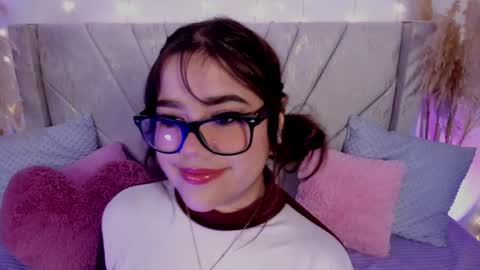 Snapshot of chaarlotte_1 chatting on 05.17.26 charlotte online show from 05.17.26
