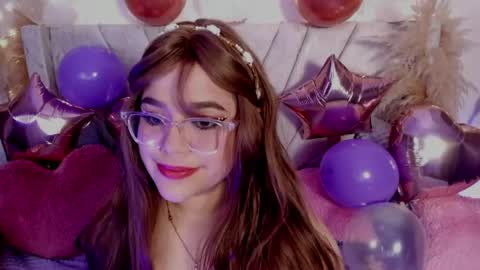 Snapshot of chaarlotte_1 chatting on 06.13.26 charlotte online show from 06.13.26