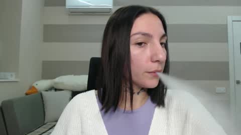 Kate online show from 12.19.24
