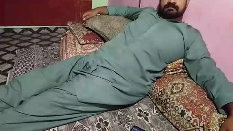 Snapshot of chadipluskhangarh chatting on 04.29.26 Stormydick online show from 04.29.26