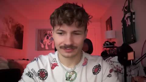 Snapshot of chadtitan chatting on 11.12.25 ChadTitan online show from 11.12.25