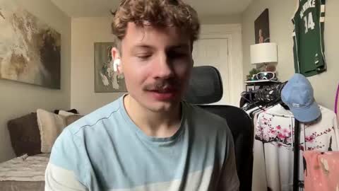 Snapshot of chadtitan chatting on 11.20.25 ChadTitan online show from 11.20.25