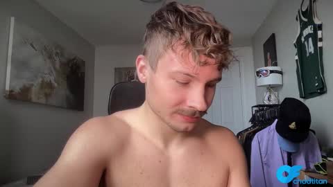 Snapshot of chadtitan chatting on 01.11.26 ChadTitan online show from 01.11.26