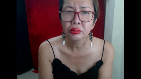 Snapshot of champaka123 chatting on 04.21.26 champaka online show from 04.21.26