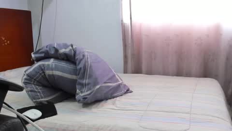 Snapshot of chandler_kenji chatting on 11.25.25 Kenji online show from 11.25.25