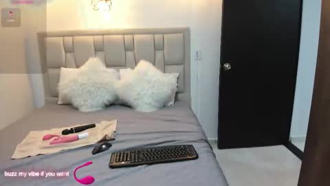 Snapshot of chanell__toledo chatting on 03.06.26 Chanel online show from 03.06.26
