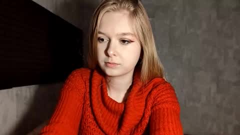 Lia online show from 12.15.25