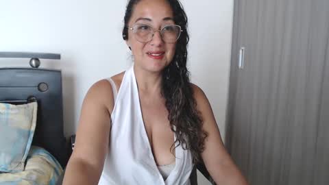 channel moon9 online show from 02.19.25