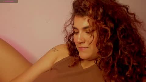 Snapshot of chantal_leon chatting on 05.16.26 online show from 05.16.26