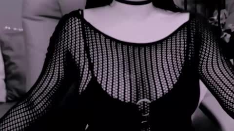 The Queen online show from 10.29.25