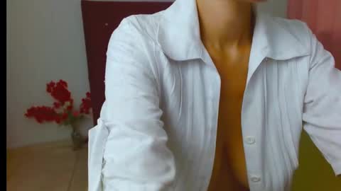 Snapshot of chantalsemenova2023 chatting on 01.26.25 chantal sweety and horny latina for u online show from 01.26.25