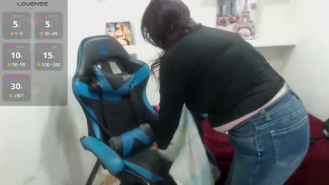 Snapshot of chantalvedette chatting on 01.18.26 online show from 01.18.26