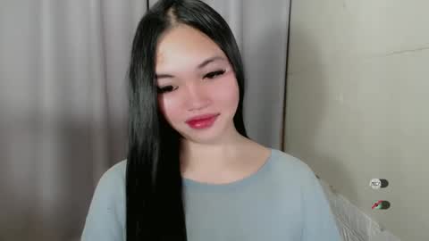 Snapshot of chantelle_fuckdoll chatting on 01.27.25 CHANTELLE online show from 01.27.25