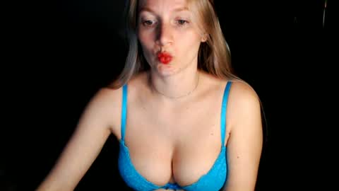 Snapshot of chanti_lovee chatting on 07.09.26 We Vibe Device that vibrates at the sound of Tips and makes me wet. vibe lush edging daddy lovense online show from 07.09.26