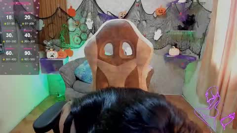 Violeta online show from 10.31.25