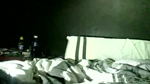 Snapshot of chapapote19 chatting on 10.25.25 mueca online show from 10.25.25