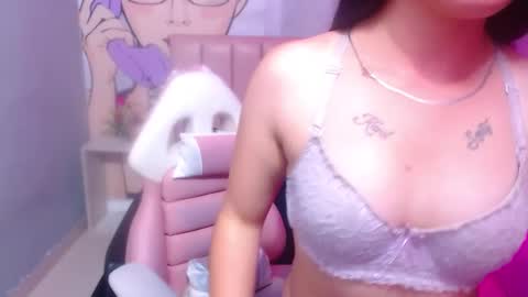 Snapshot of chari_taylor chatting on 01.17.25 Chari Taylor online show from 01.17.25