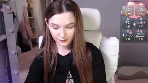 Snapshot of charityryah chatting on 01.18.25 Hi guys Welcome to my room online show from 01.18.25