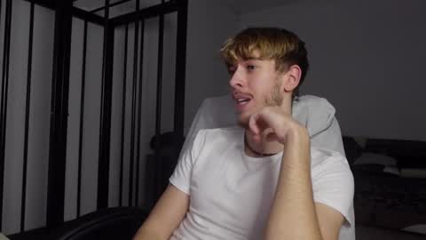 Snapshot of charles_sins chatting on 02.02.25 CHARLES SINS online show from 02.02.25