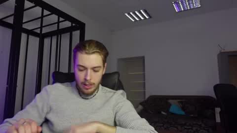 Snapshot of charles_sins chatting on 02.06.25 CHARLES SINS online show from 02.06.25