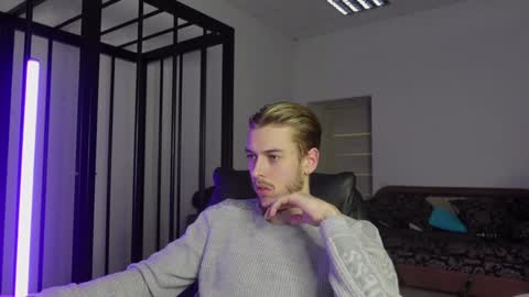 Snapshot of charles_sins chatting on 02.06.25 CHARLES SINS online show from 02.06.25