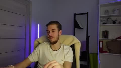 Snapshot of charles_sins chatting on 02.12.25 CHARLES SINS online show from 02.12.25