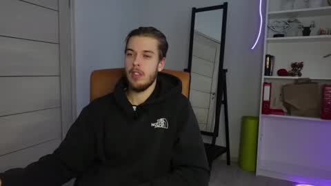 Snapshot of charles_sins chatting on 02.21.25 CHARLES SINS online show from 02.21.25