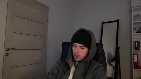 Snapshot of charles_sins chatting on 03.01.25 CHARLES SINS online show from 03.01.25