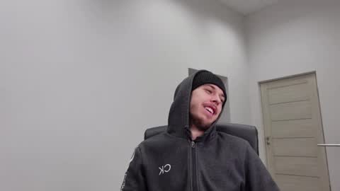 Snapshot of charles_sins chatting on 03.08.25 CHARLES SINS online show from 03.08.25