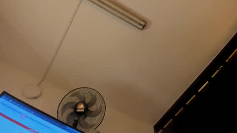 Snapshot of charlie_eusse chatting on 02.27.25 charlie eusse online show from 02.27.25