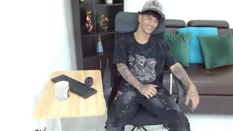 Snapshot of charlie_oconnor chatting on 01.16.25 Charlie oconnor online show from 01.16.25