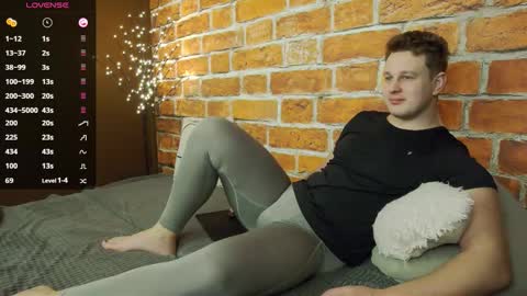 Charlie Smiley online show from 12.22.25