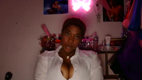 Snapshot of charliecakesssss chatting on 01.09.25 charliecakesssss online show from 01.09.25