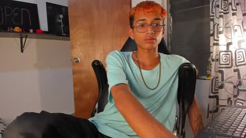 Snapshot of charlieerusso chatting on 01.11.25 Charles Russo online show from 01.11.25