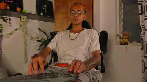 Snapshot of charlieerusso chatting on 01.18.25 Charles Russo online show from 01.18.25