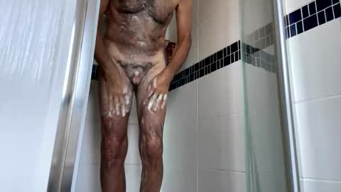 Snapshot of charlieg123 chatting on 09.24.25 Gary online show from 09.24.25