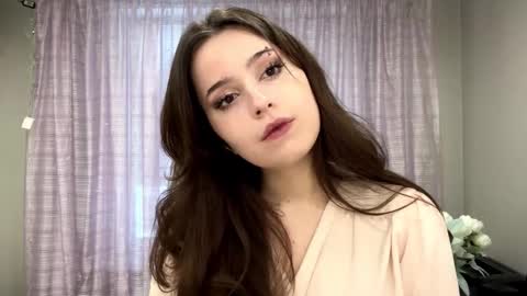 Freya online show from 12.20.25