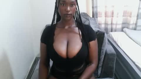 Snapshot of charllette chatting on 03.19.26 charllette online show from 03.19.26