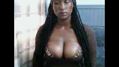 Snapshot of charllette chatting on 05.19.26 charllette online show from 05.19.26