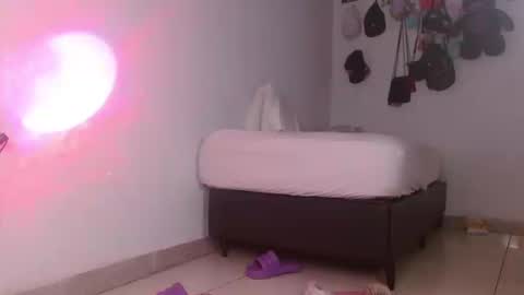 Snapshot of charlotbelucci_ chatting on 09.17.25 Ale punky online show from 09.17.25