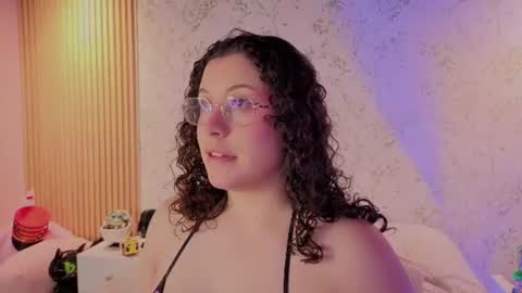 Snapshot of charlote__miller chatting on 06.14.26 You honey online show from 06.14.26