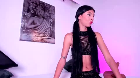 Charlote online show from 02.24.25